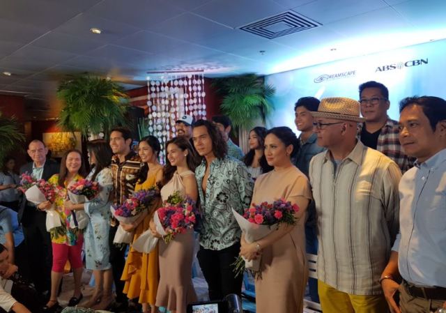 The cast of Ikaw Lang ang Iibigin